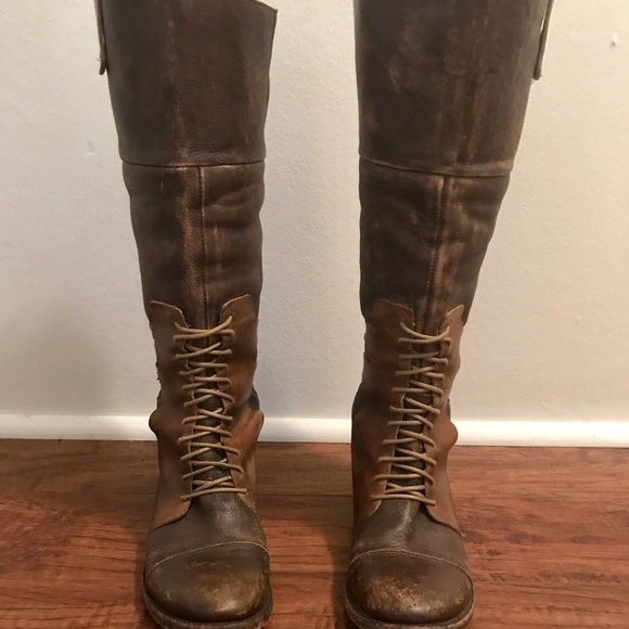 Steve Madden Vintage Sadle Boot - Picture 3 of 5